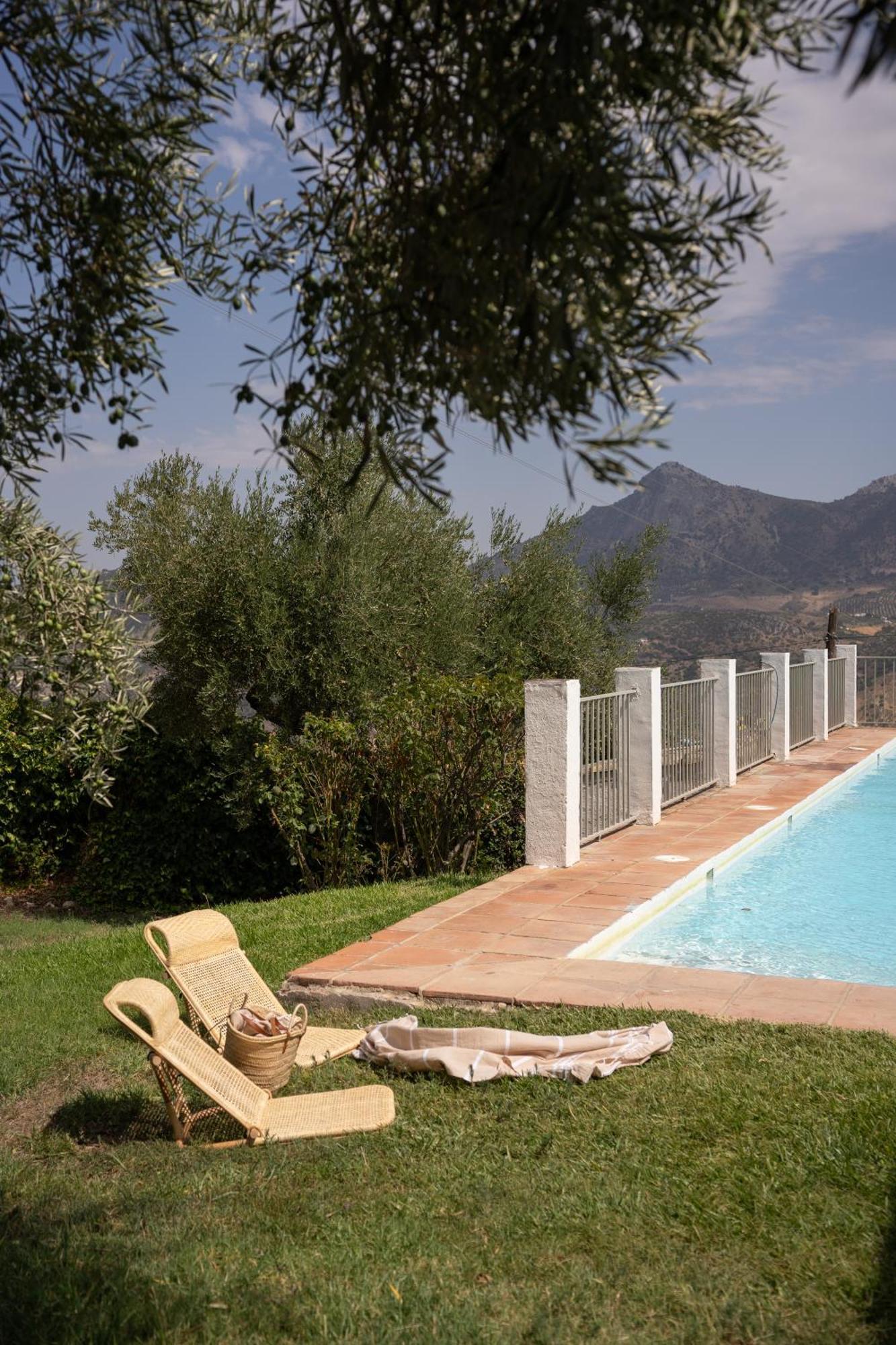 Finca Luca Oliva Zahara De La Sierra Luaran gambar